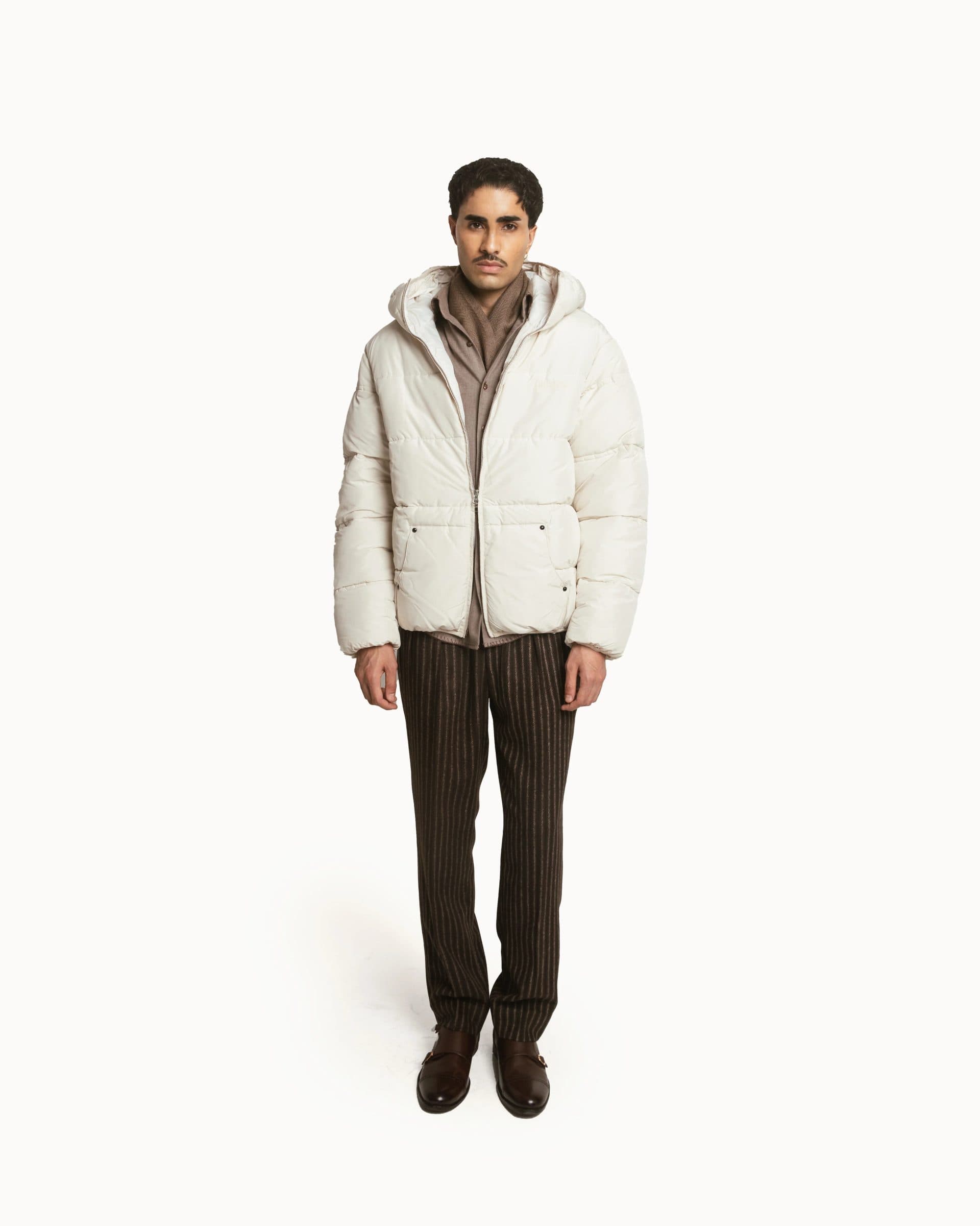 Puffer Jacket full sleeves in cream image 4