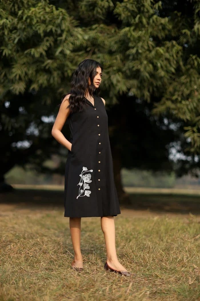 Elysia Black Cotton Dress image 6