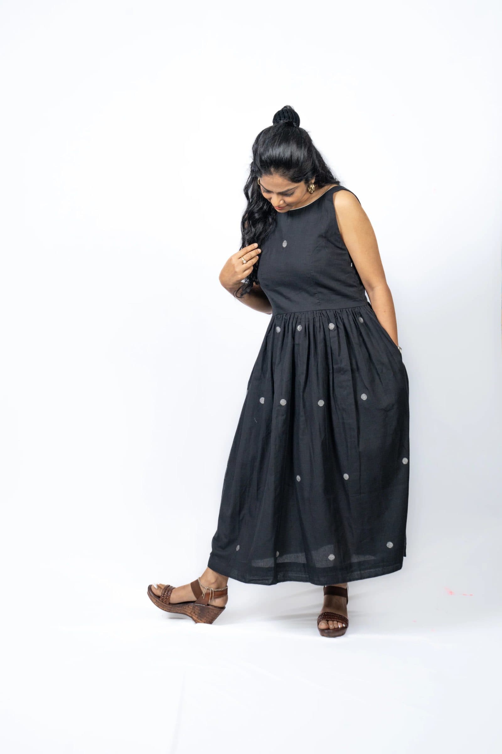 Black Cotton Mul Krishna Jamdani Dress For Women image 3