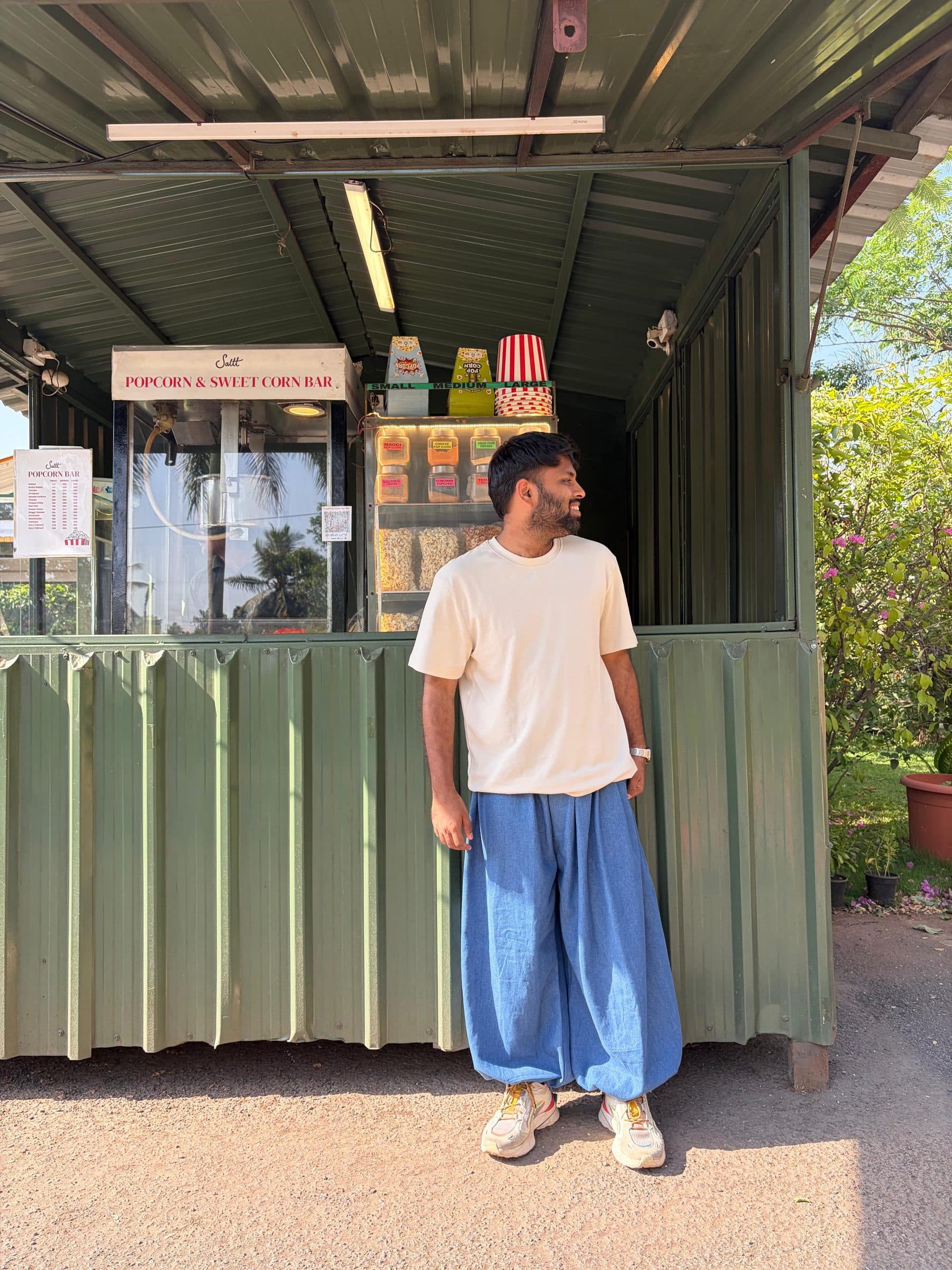 Drawstring pants image 1