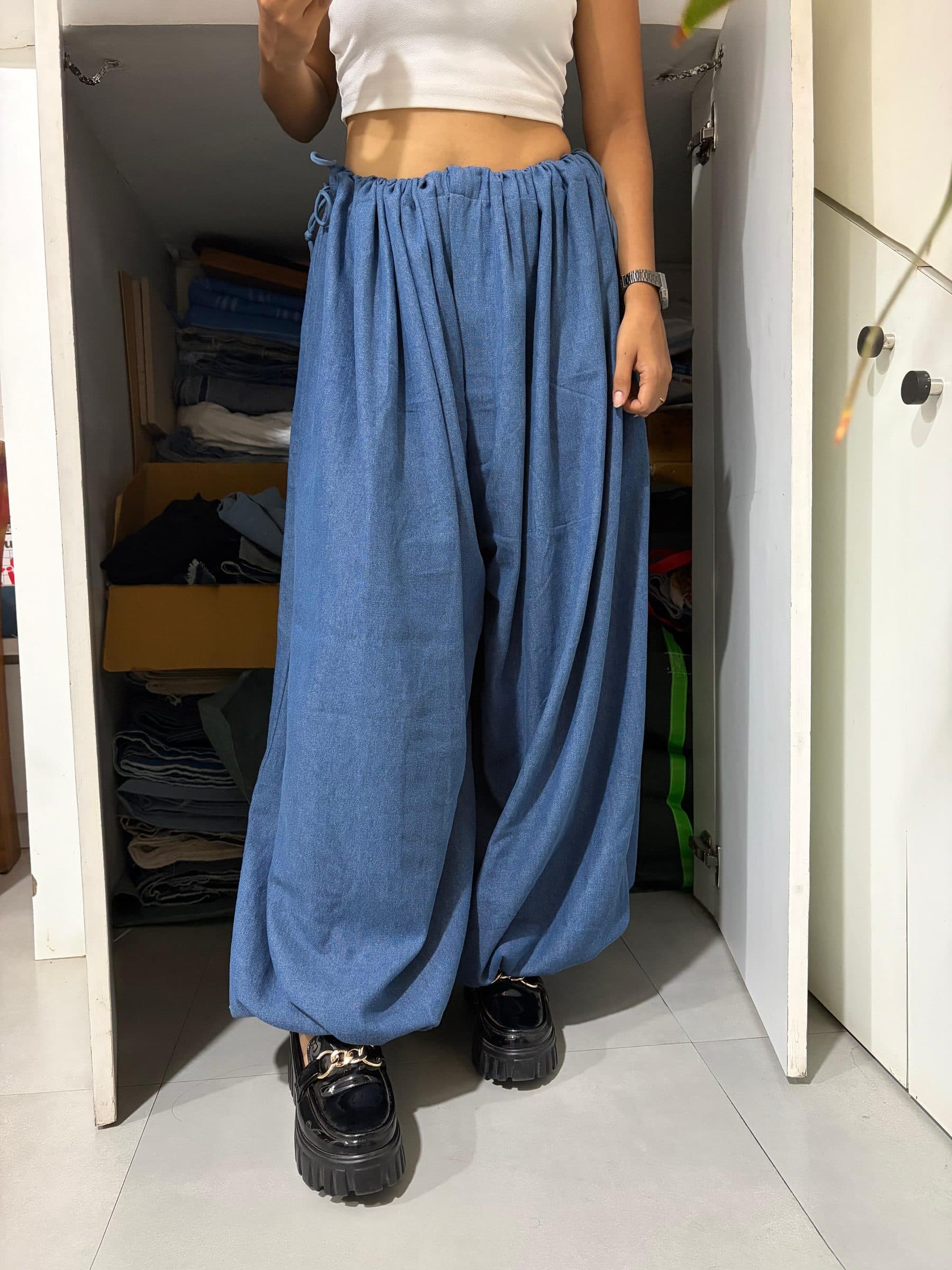 Drawstring pants image 2