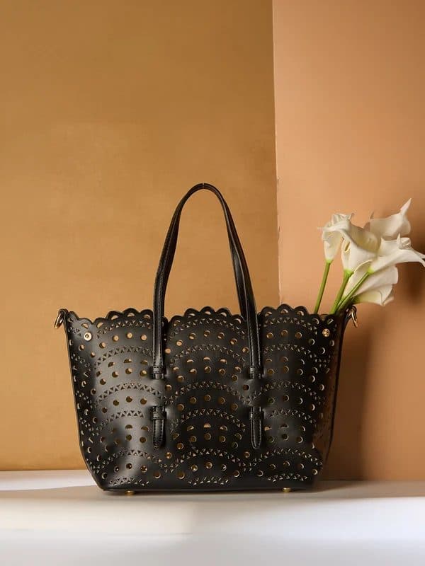 THE ROSEWAVE TOTE – JET BLACK image 7